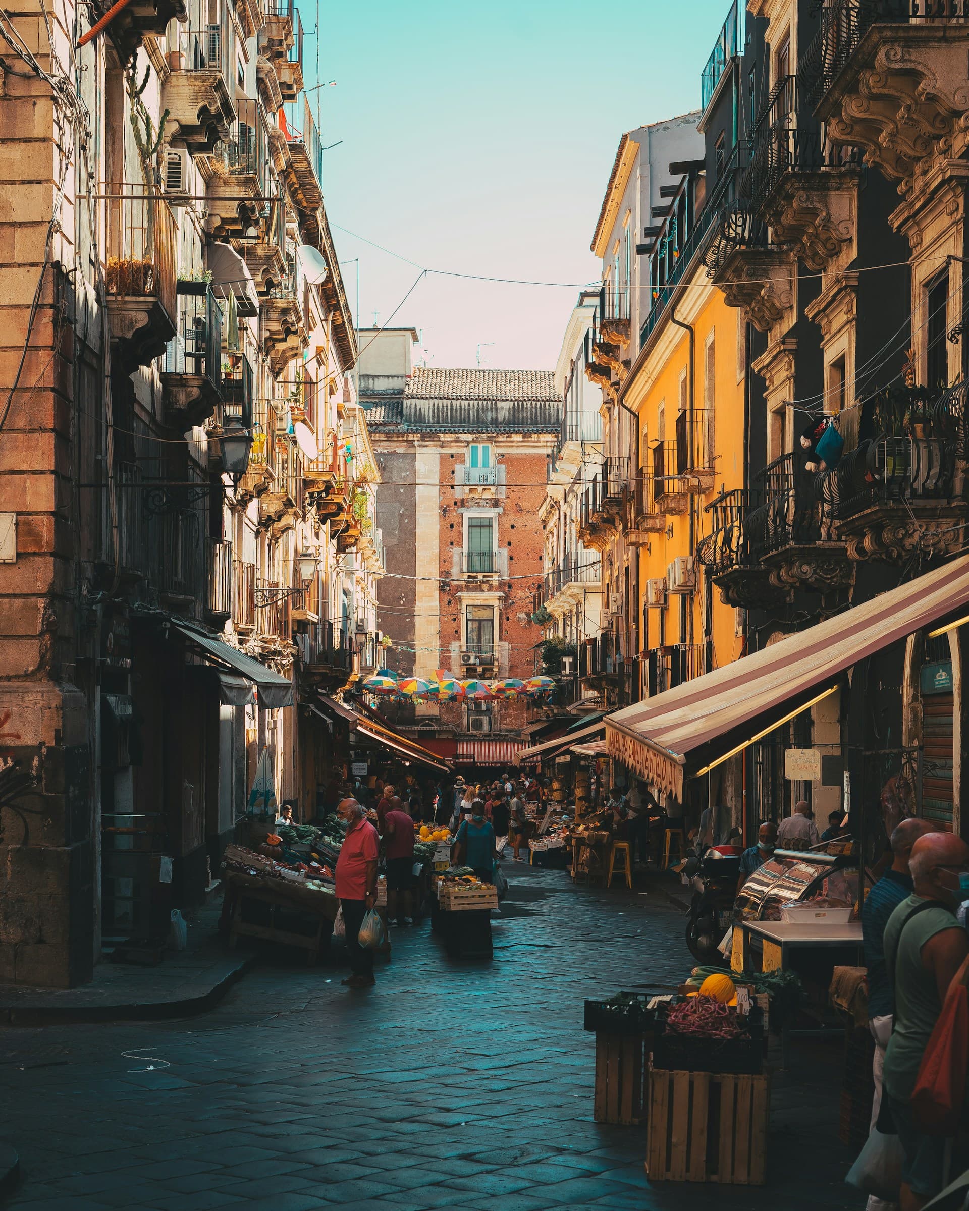 Mercato storico siciliano - atmosfera di Castelbuono
